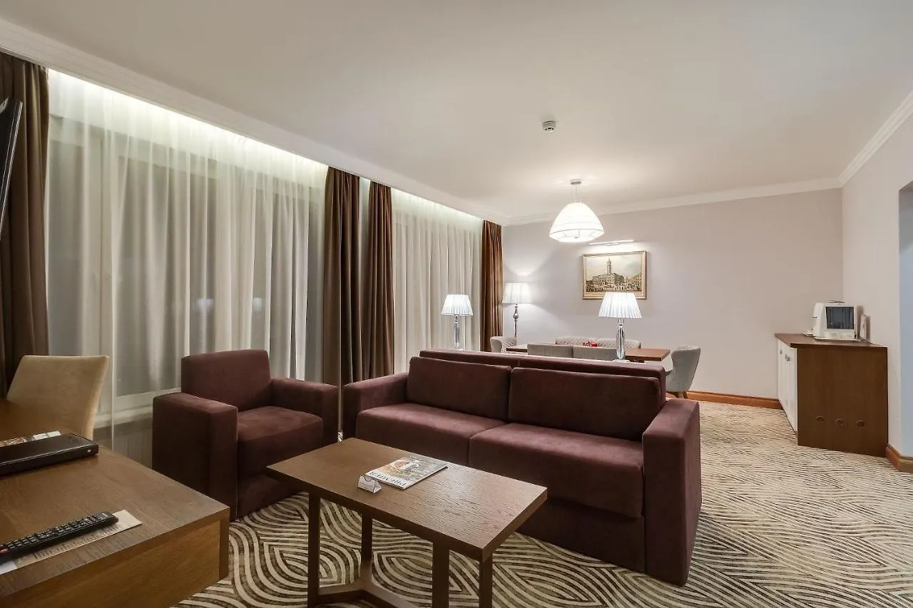 Premier Hotel Dnister Lwów