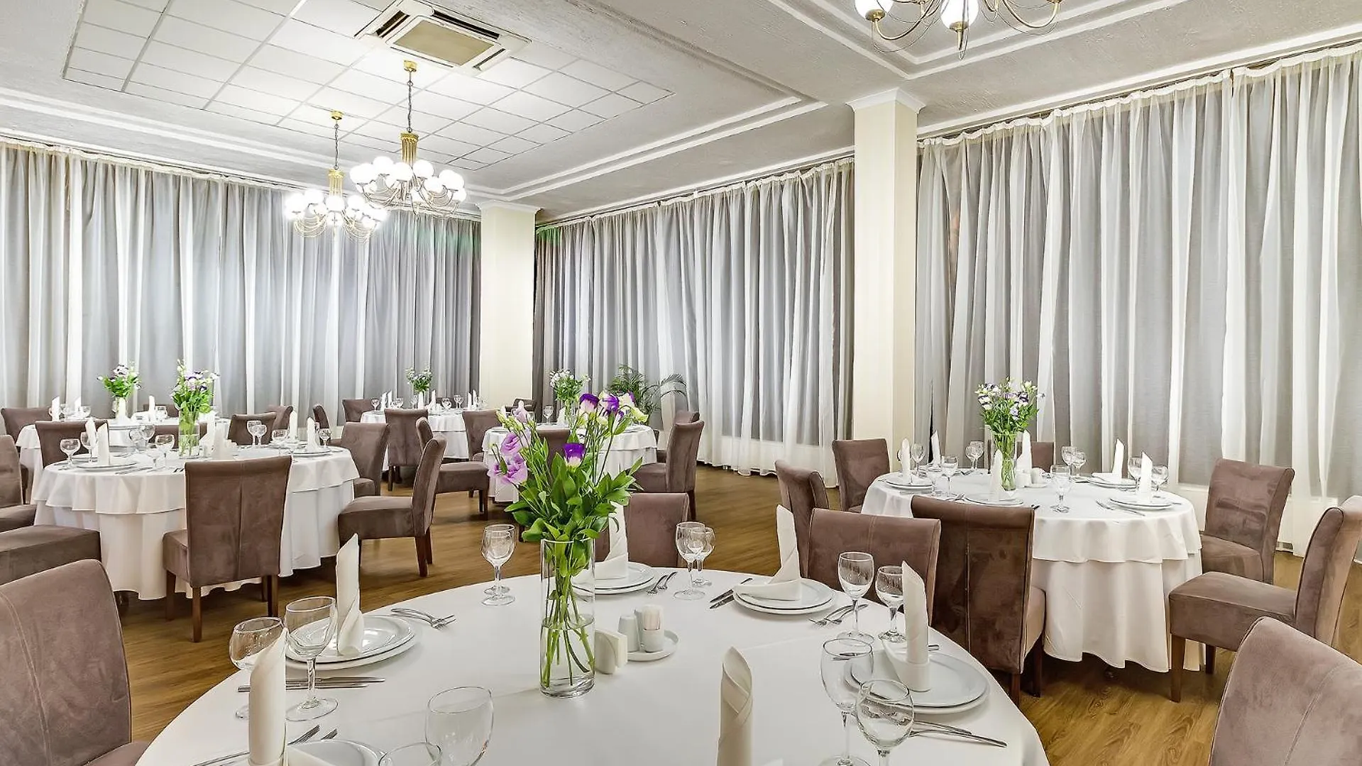Premier Hotel Dnister Lviv 4*,  Ukraine