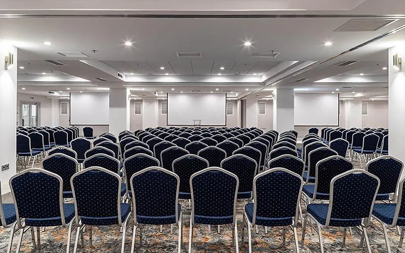 Premier Hotel Dnister Lwów Ukraina