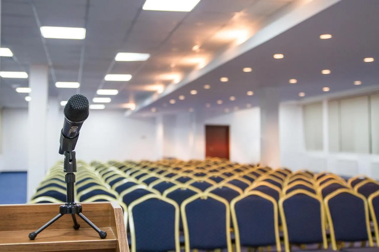 Premier Hotel Dnister Lvov